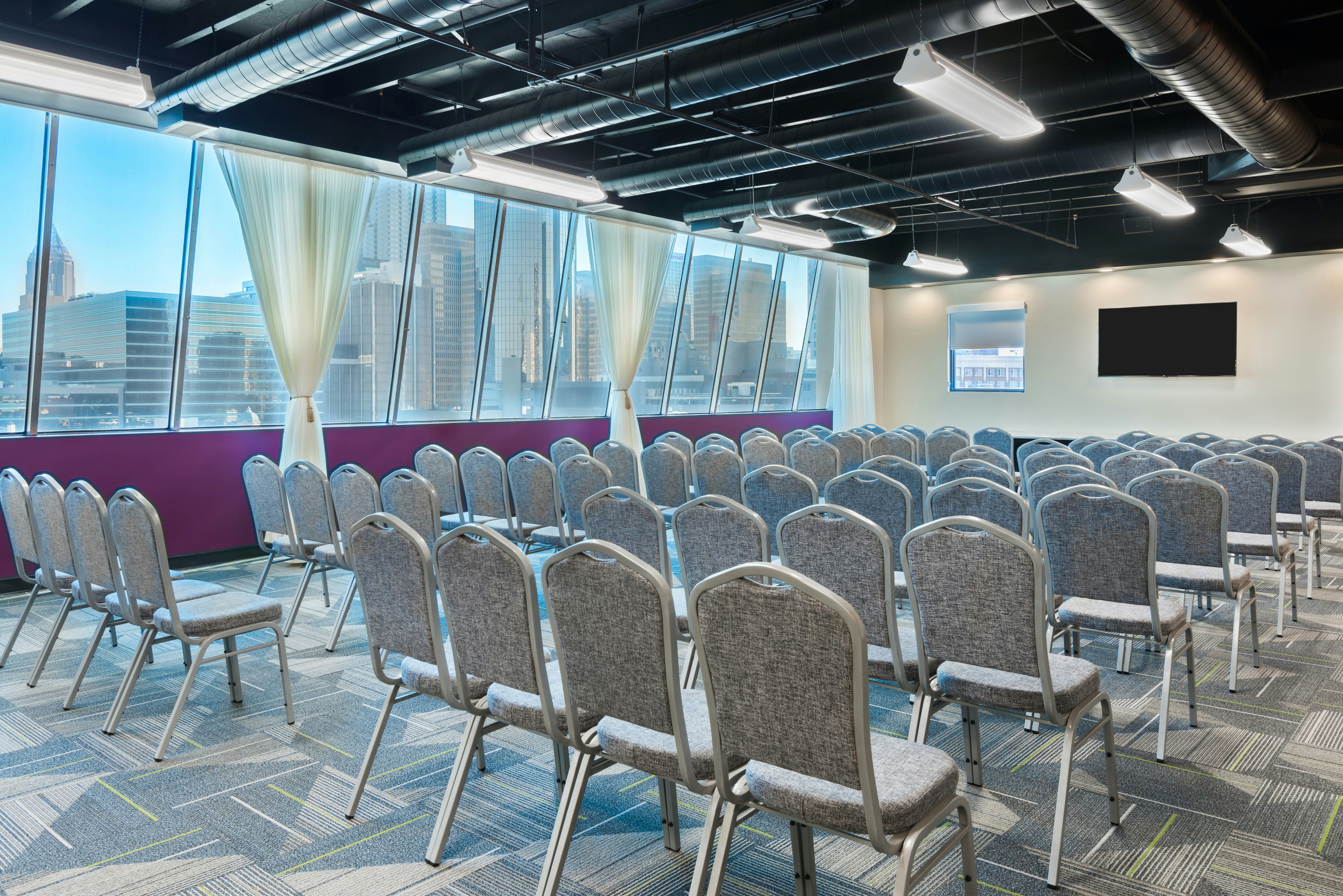 HOME2 SUITES BY HILTON ATLANTA DOWNTOWN 35/47