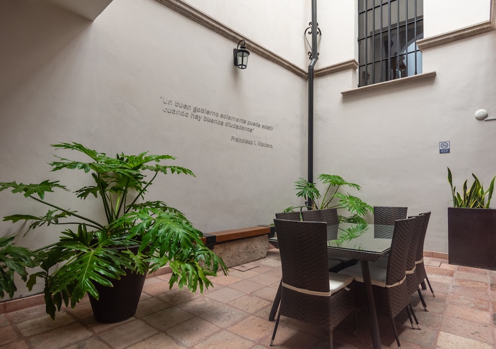 Hotel Madero 33/46
