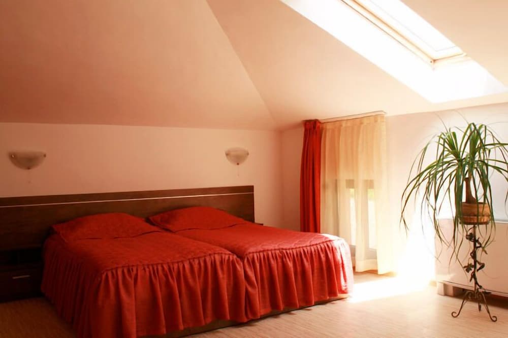 Alafrangite Hotel 18/33