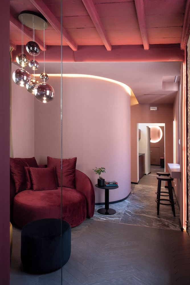 Colonna Suite 61/78
