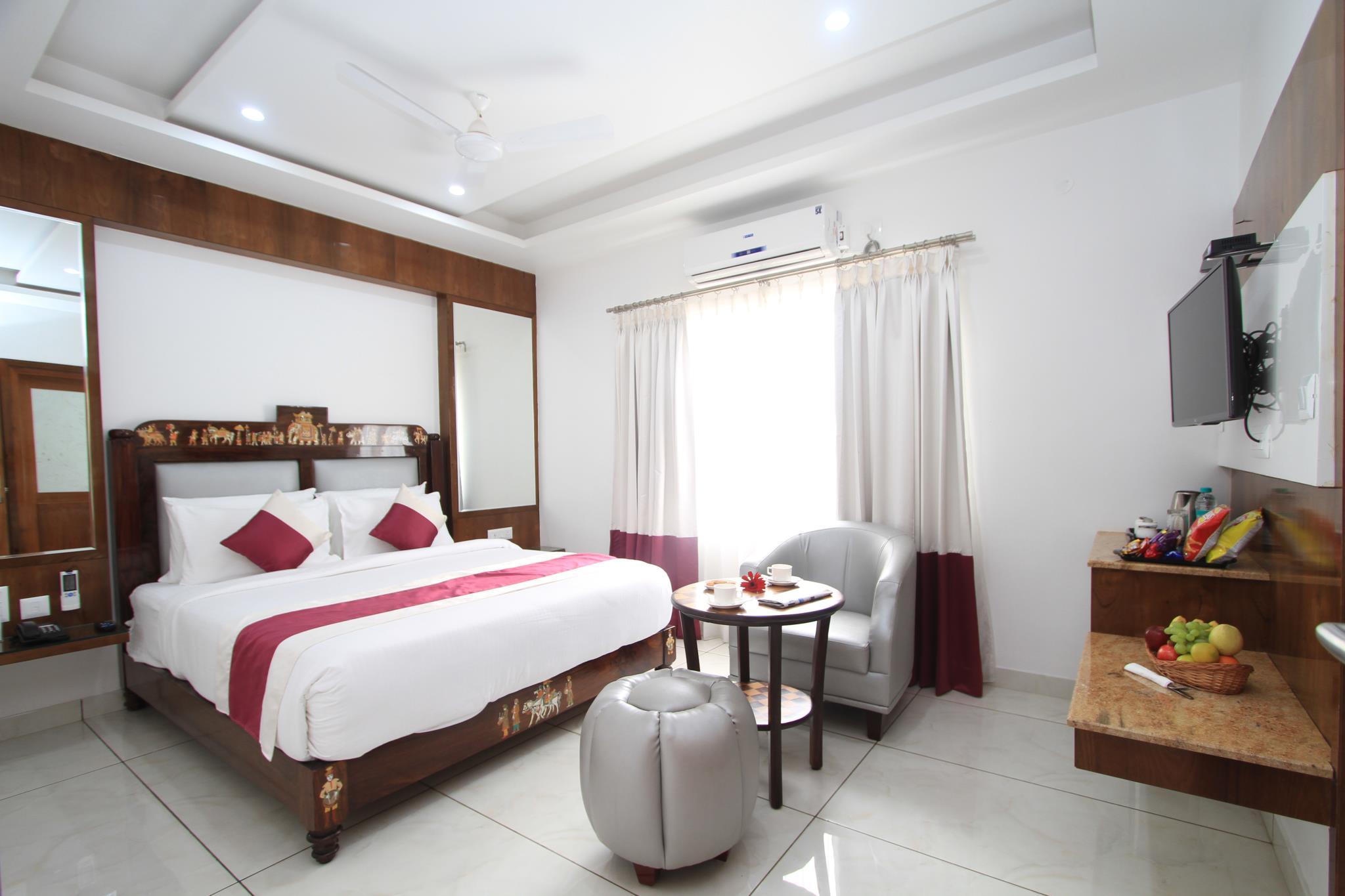 Deluxe, Suite, King Bed