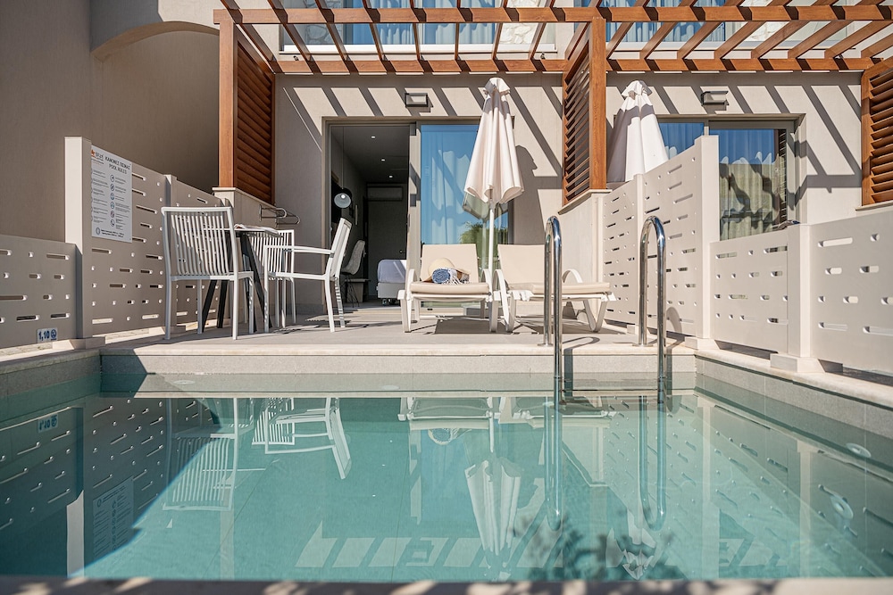 Sirios Village Luxury Hotel and Bungalows 53/79
