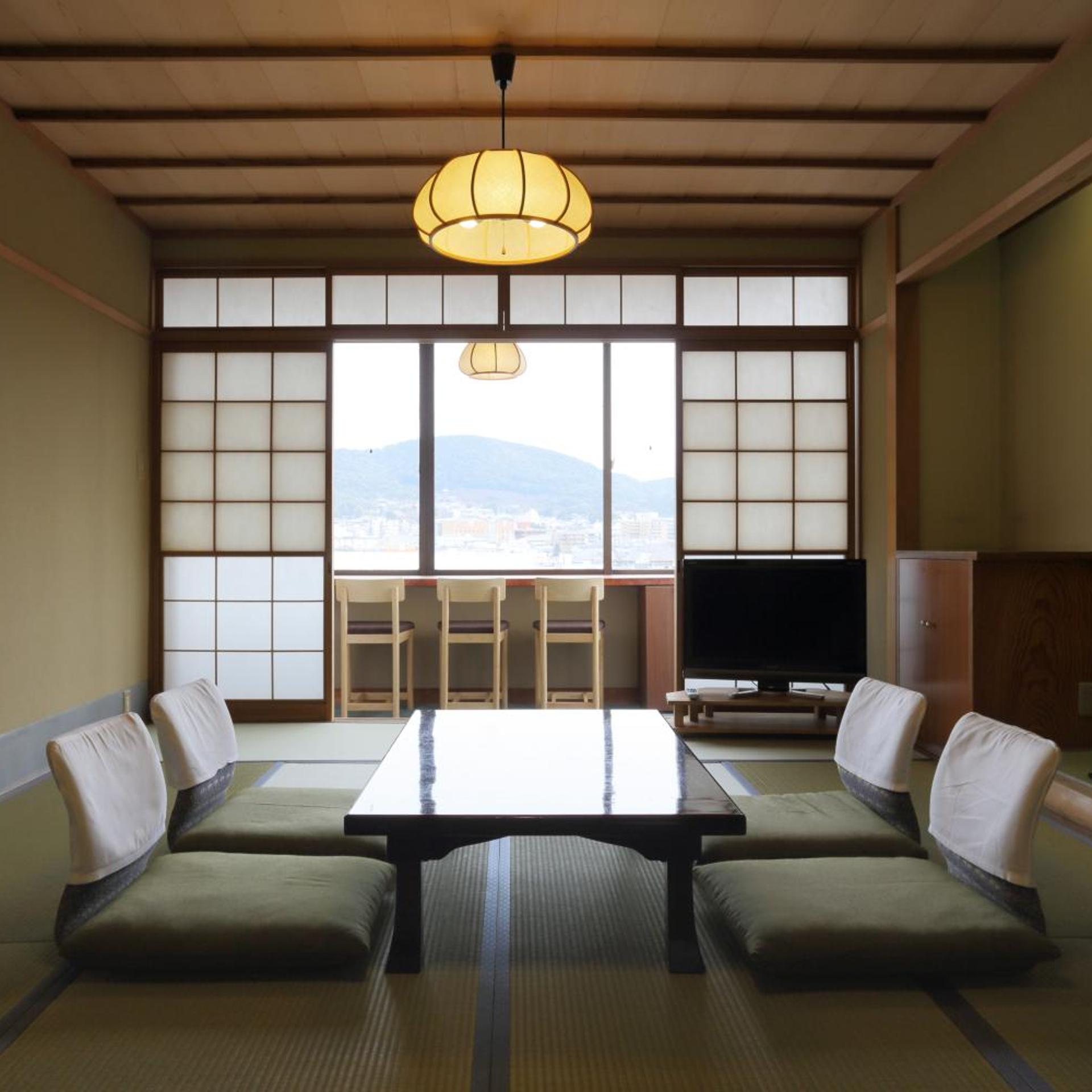 Ryokan Tazuru 24/32