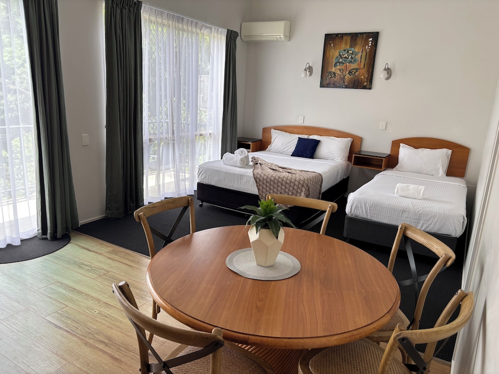 Caboolture Riverlakes Motel 49/66