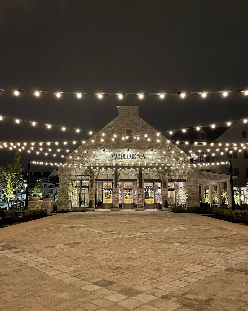 The Inn At Meadowbrook 37/50