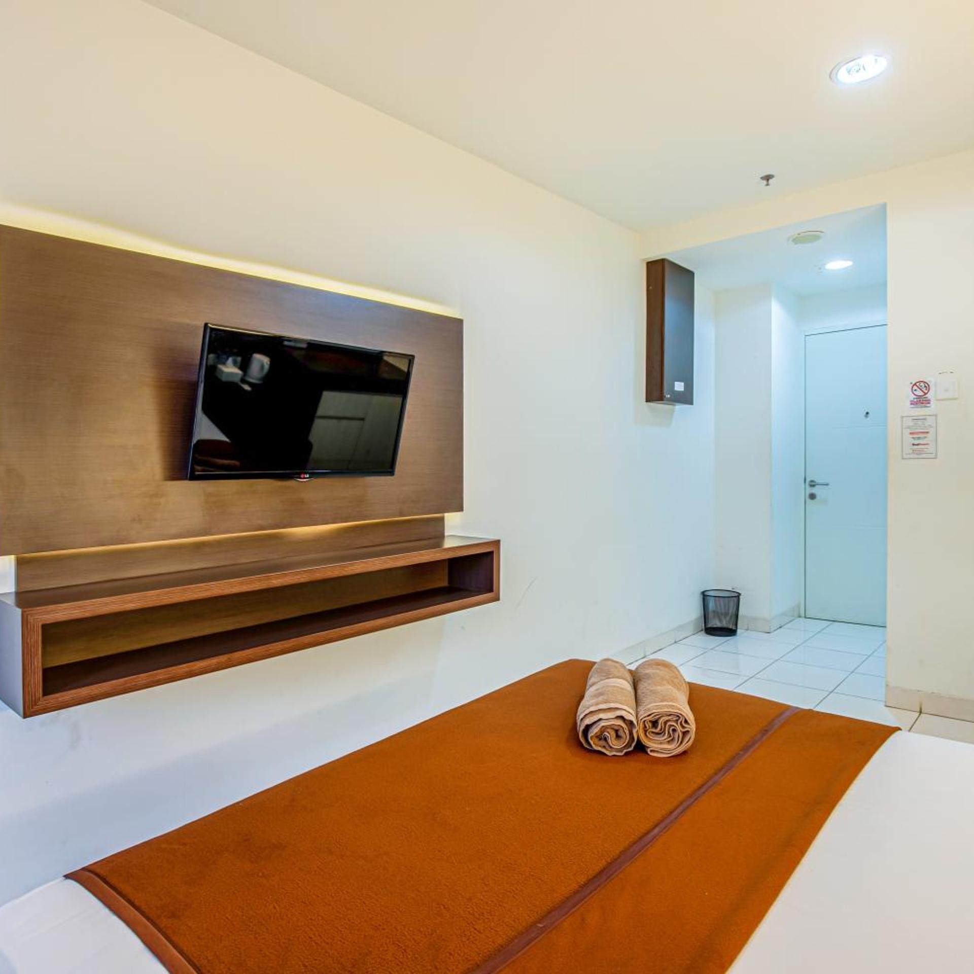 Skyland Sentul Tower Apartment 39/56