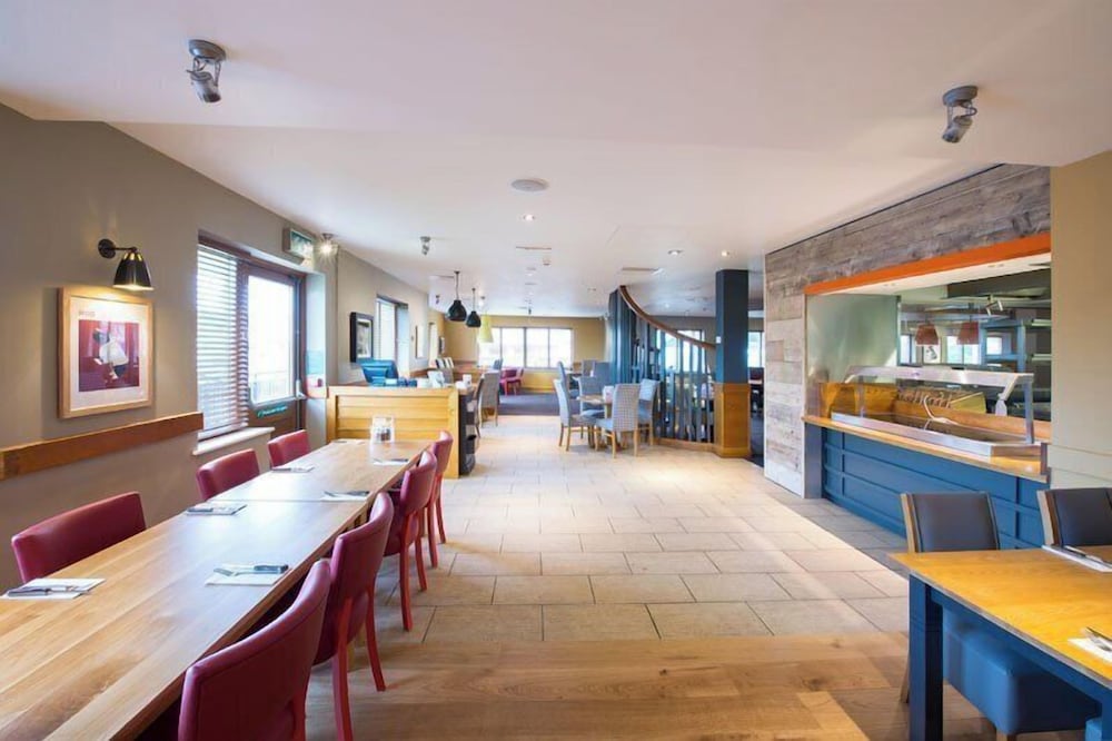Premier Inn Newton Abbot 51/62