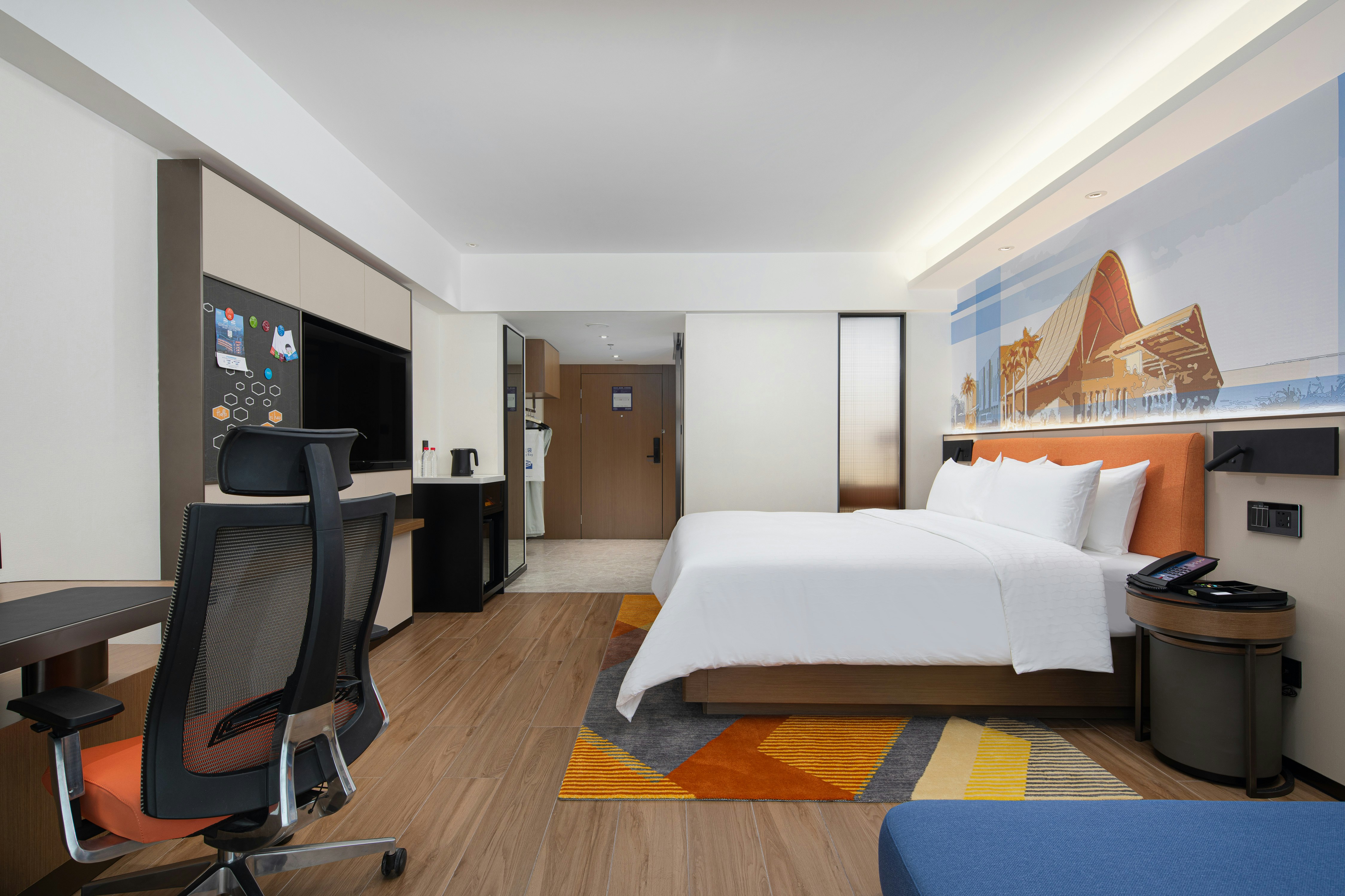 Hampton by Hilton Haikou East Railway Station 17/40