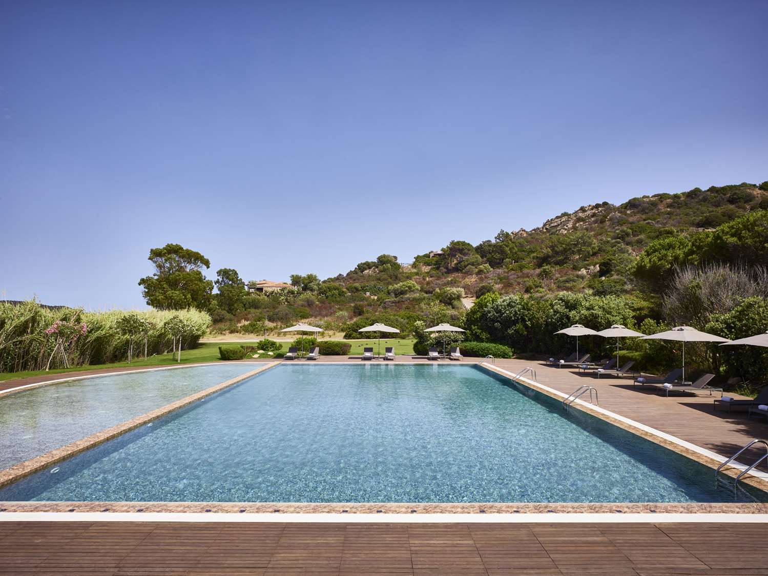 Baia di Chia Resort Sardinia, Curio Collection by Hilton 2/29