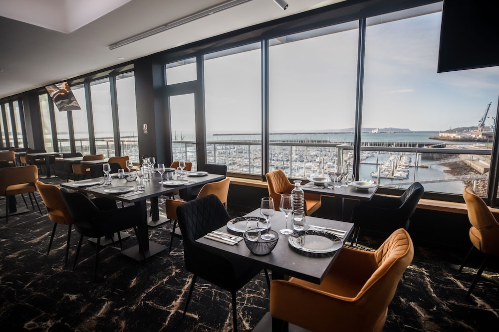 Hotel Barracuda & Spa, Port Center, beachfront, sea view 34/50