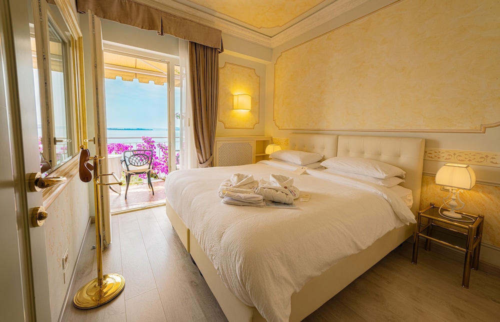 Hotel Villa Florida 17/50