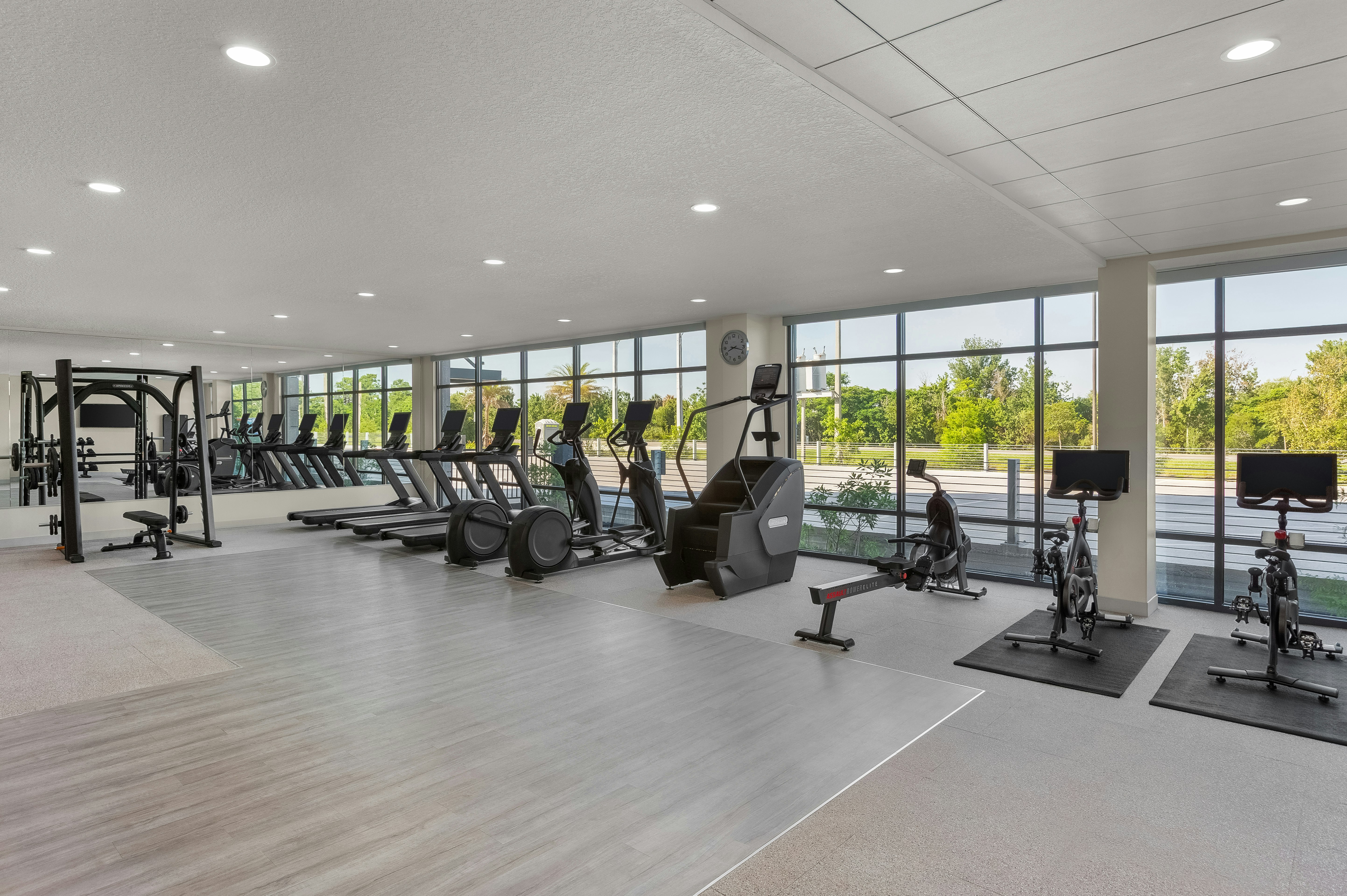 EVEN Hotel Orlando International Airport by IHG 18/50