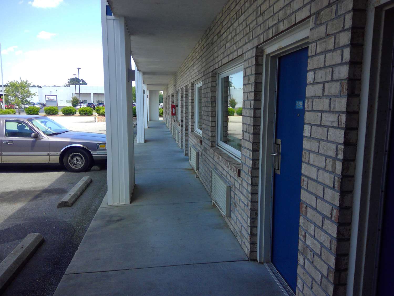 Americas Best Value Inn Kinston 28/31