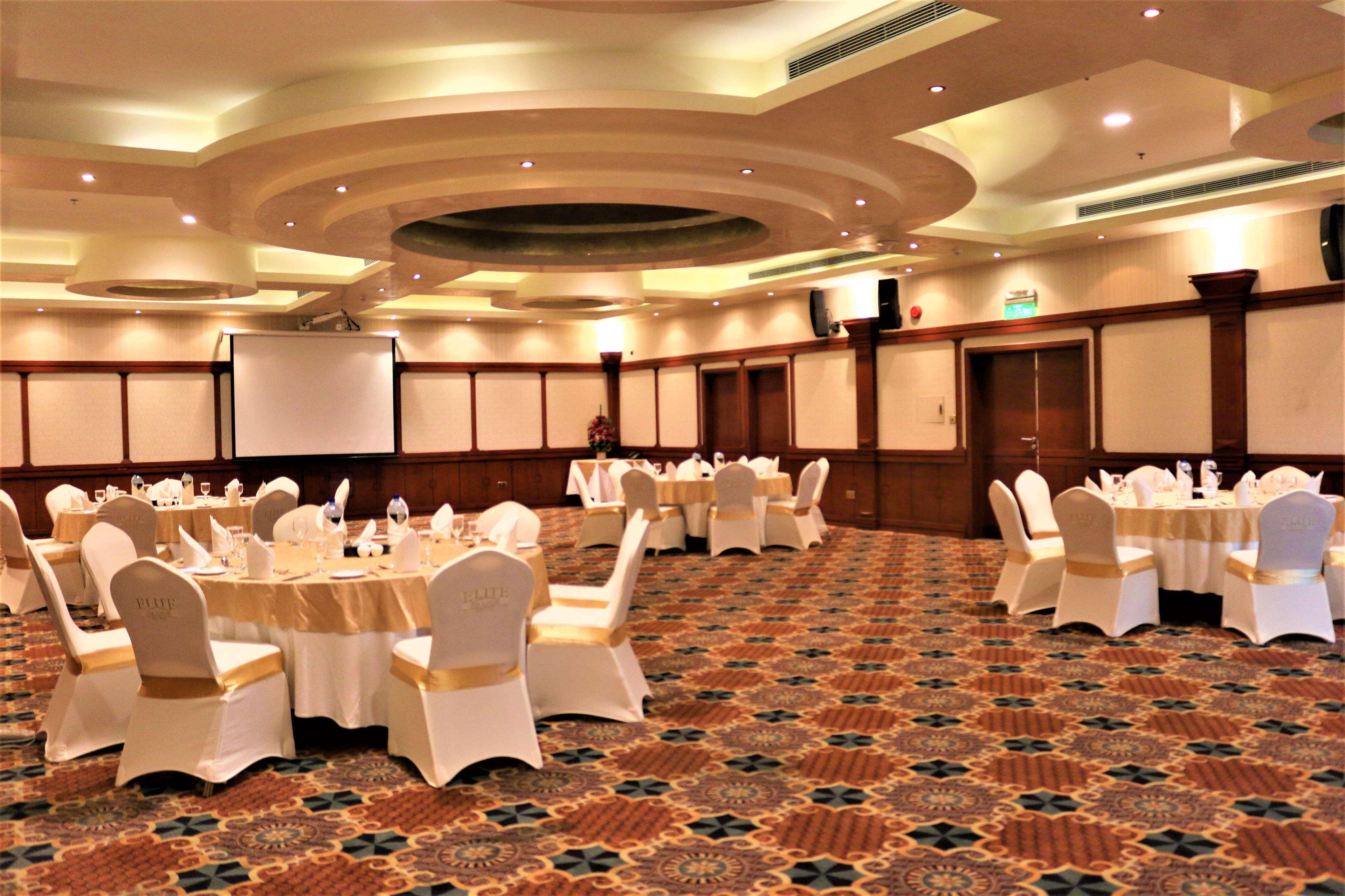 City Center Hotel Manama 42/50