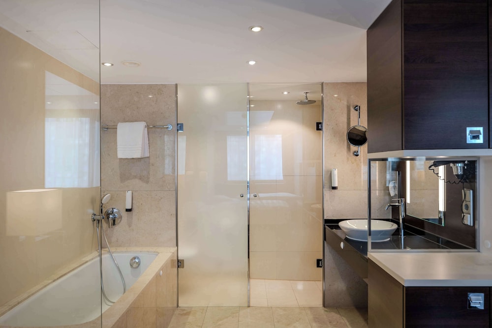 Park Inn by Radisson Berlin Alexanderplatz 44/45