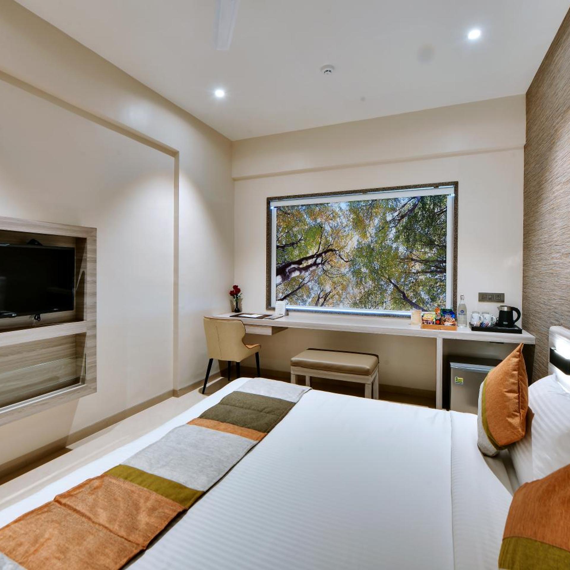 Click Hotel Pithampur 5/33