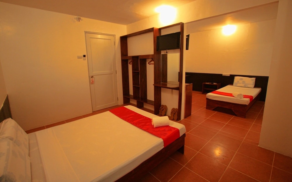 Travelbee Heritage Inn 13/30