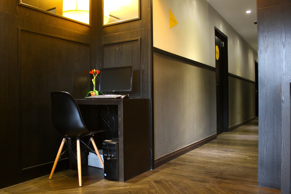 Vio Hotel 24/25