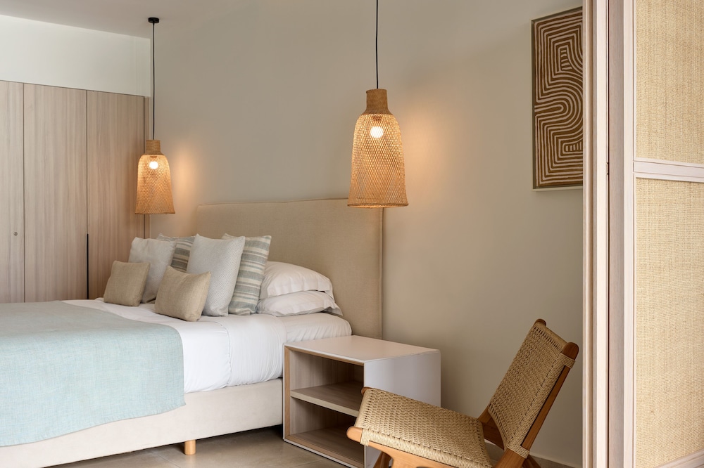 JUNIOR SUITE, SEA VIEW