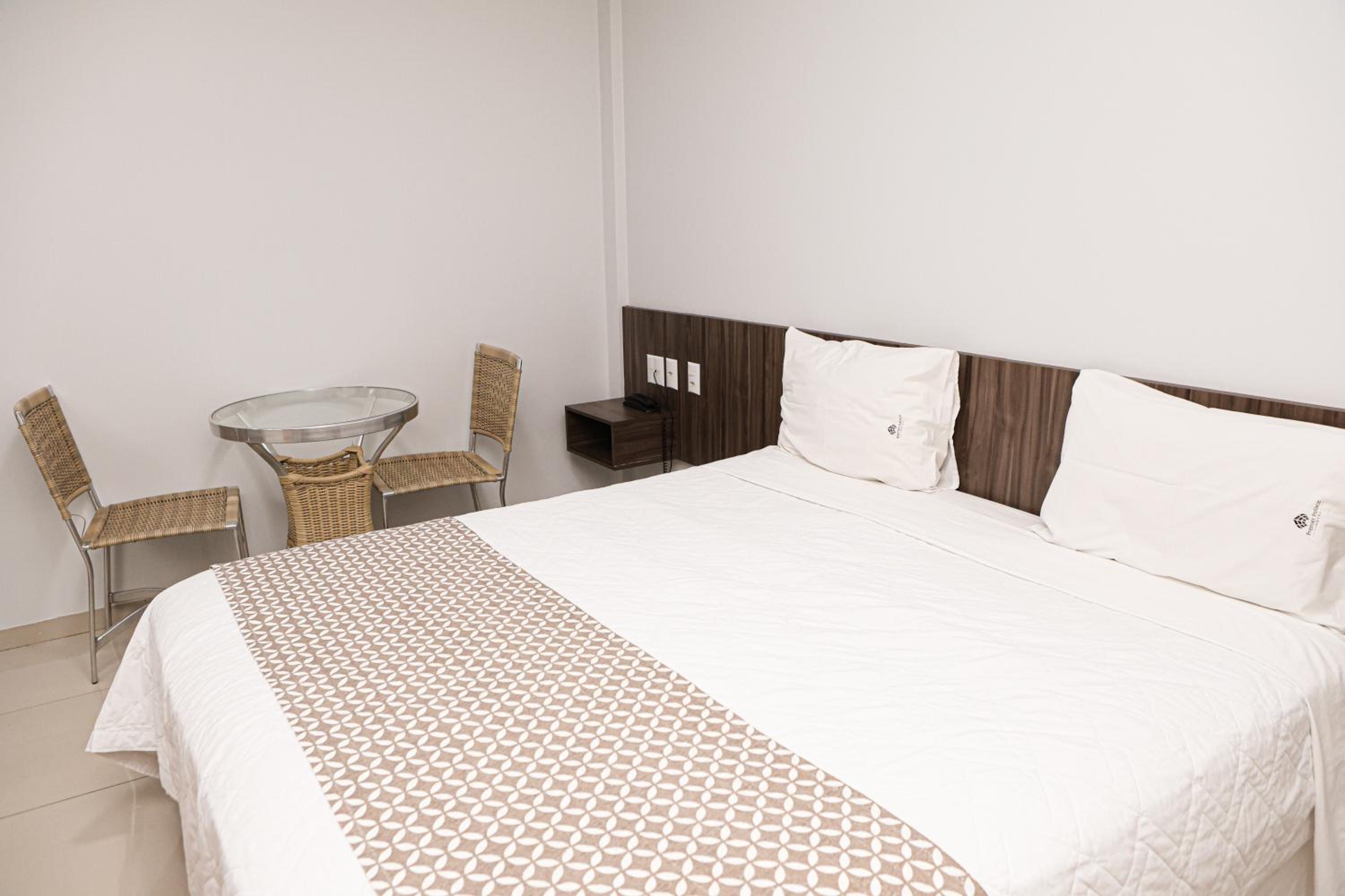 Room, Double Bed