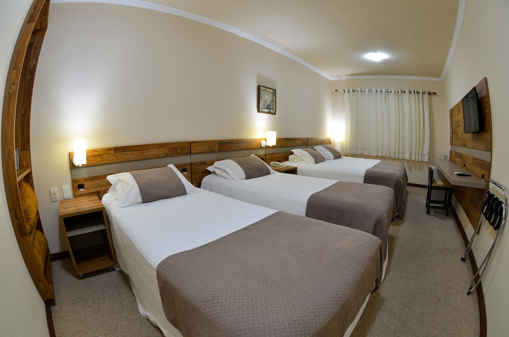 Hotel Renascenca 22/63