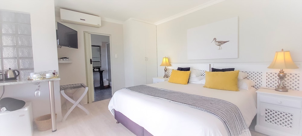 Aqua Marina Guest House 9/49