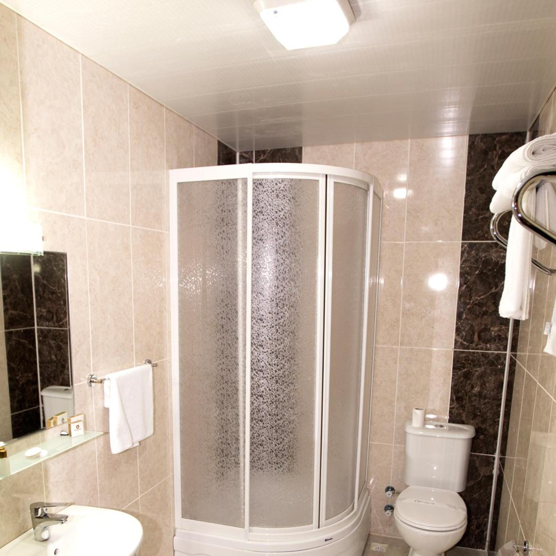 Resmina Otel Van 42/42