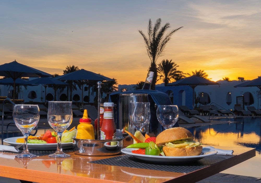 Safir Dahab Hotel (Ex- Hilton Dahab) 28/60