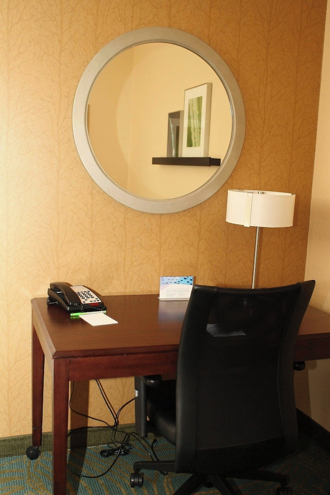 Springhill Suites by Marriott Morgantown 37/42