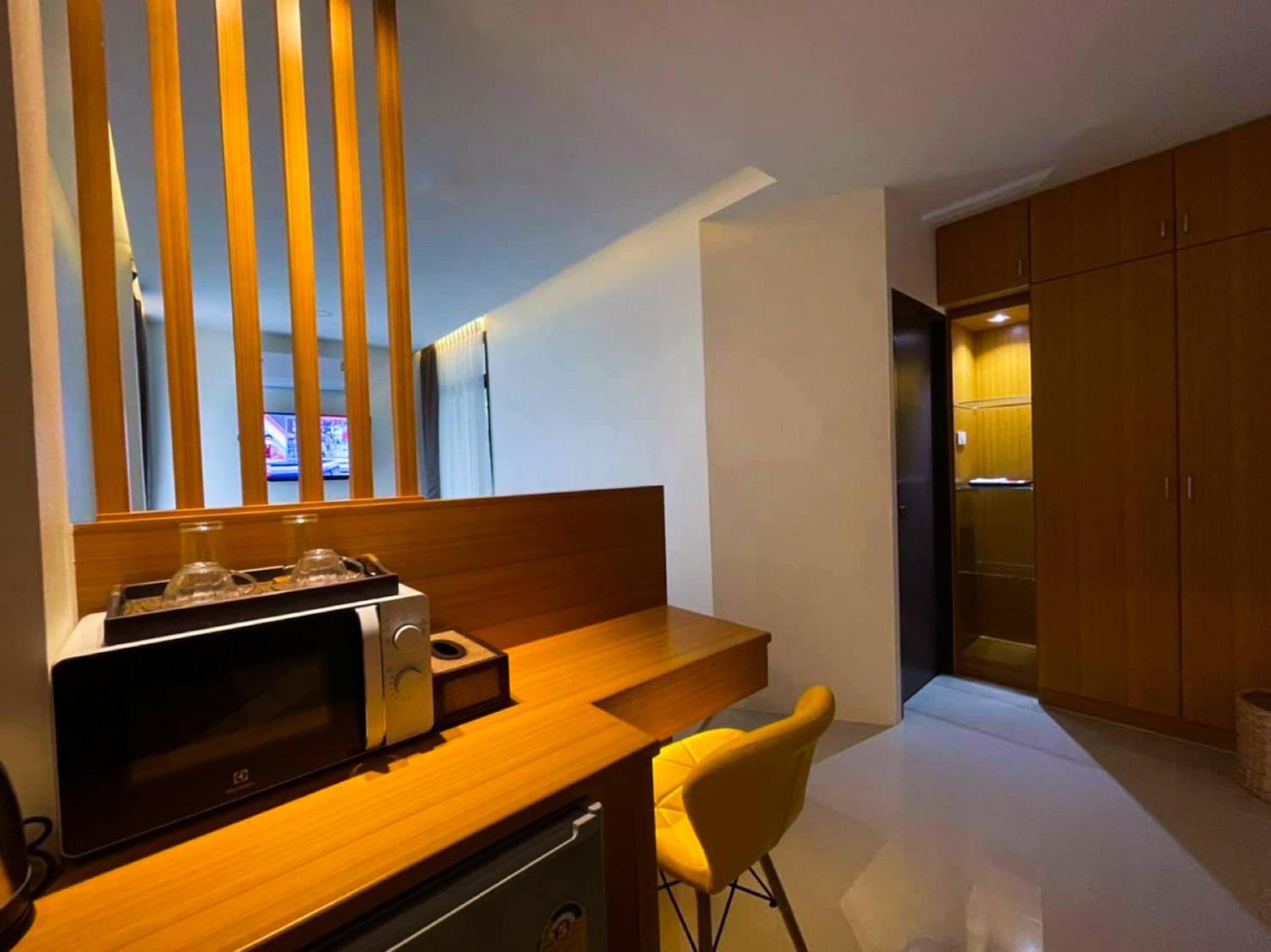 TJ Boutique Hotel 24/36