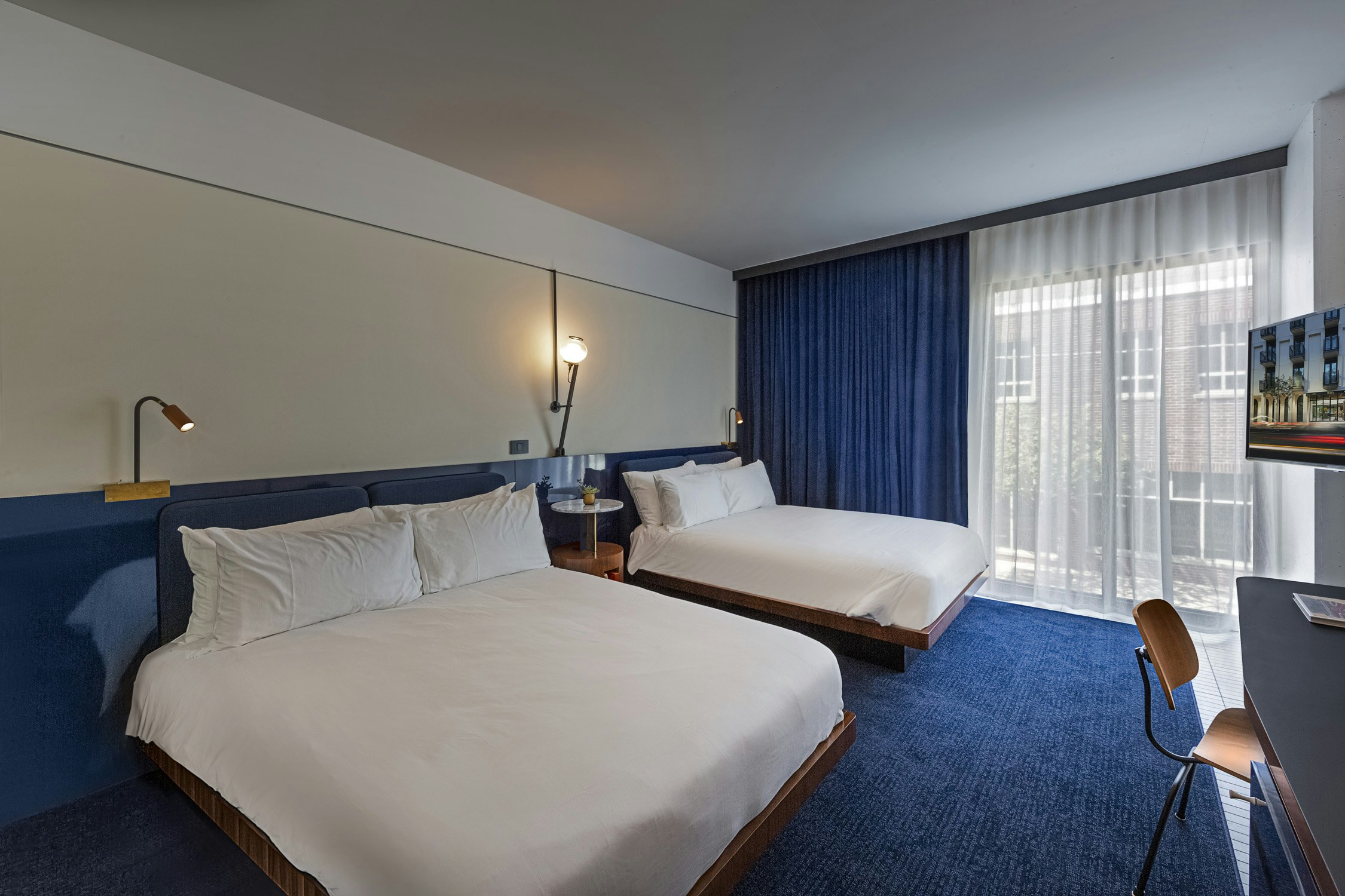 GUEST ROOM, 2 QUEEN BEDS