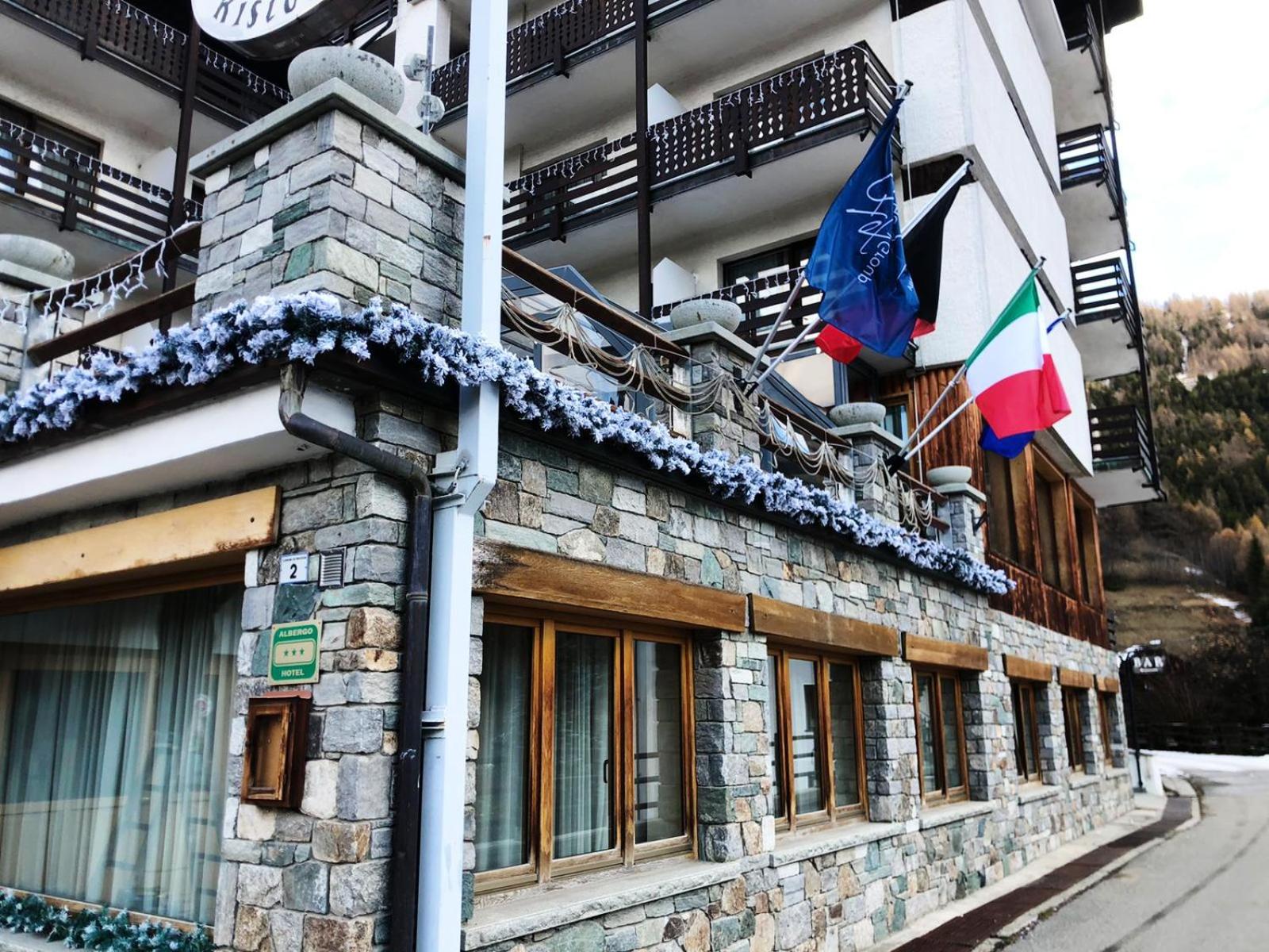 Ski Hotel Italia 5/54