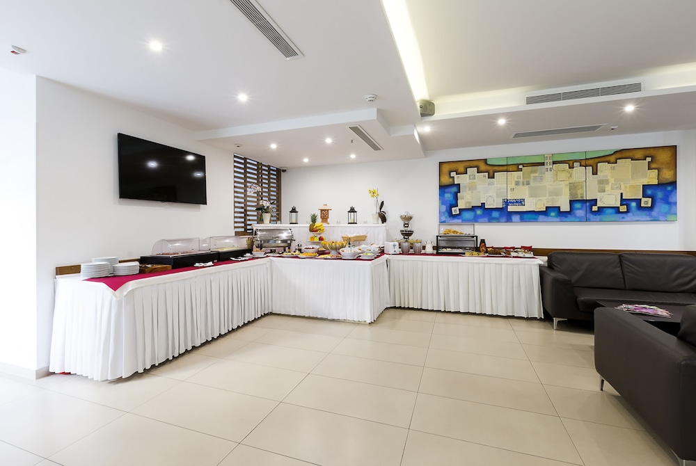 Hotel Marul 44/80