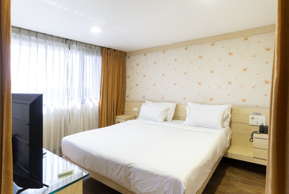HOTEL INFINITI 19/55