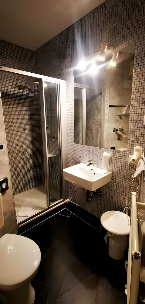 Alfa Hotel Berlin 50/50