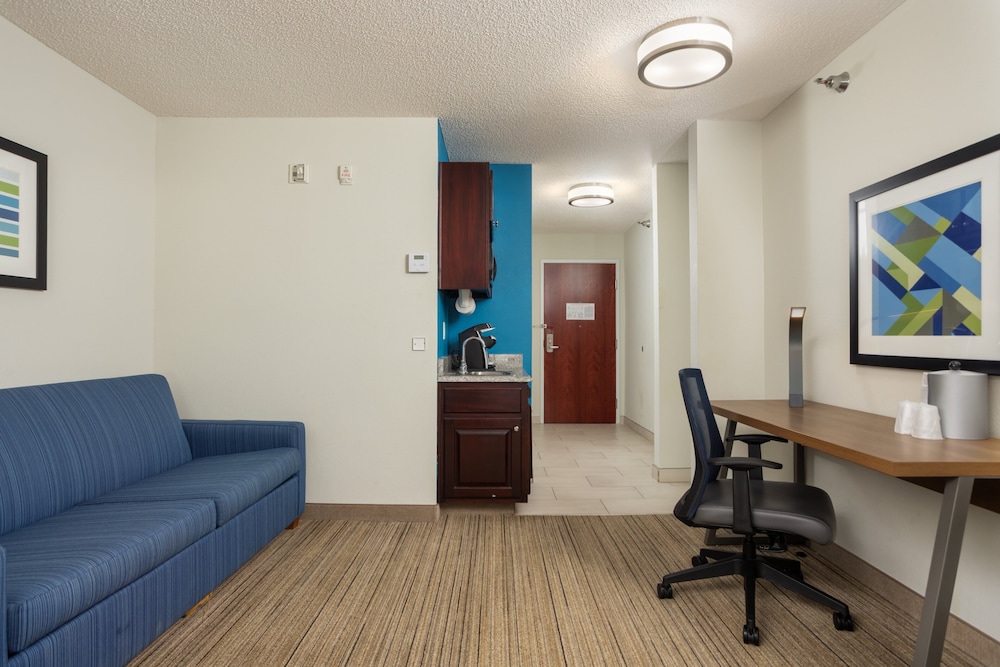 Holiday Inn Express Carrollton, an IHG Hotel 32/47
