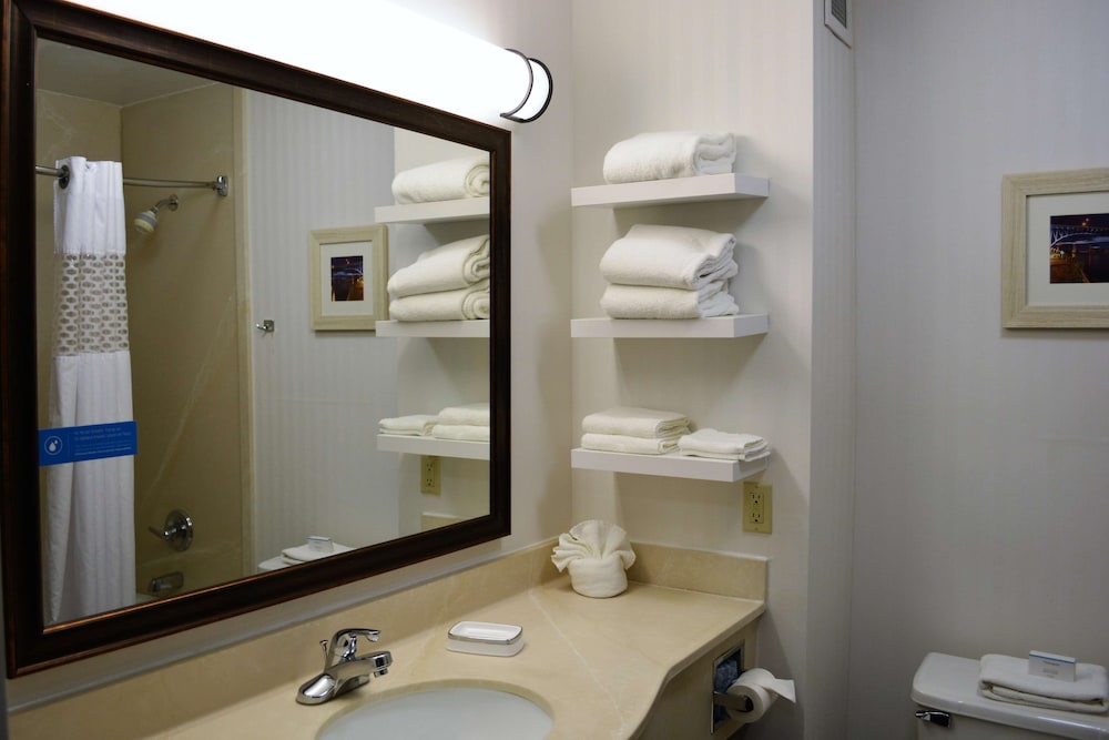 Comfort Inn, Cleveland South - Richfield 7/25
