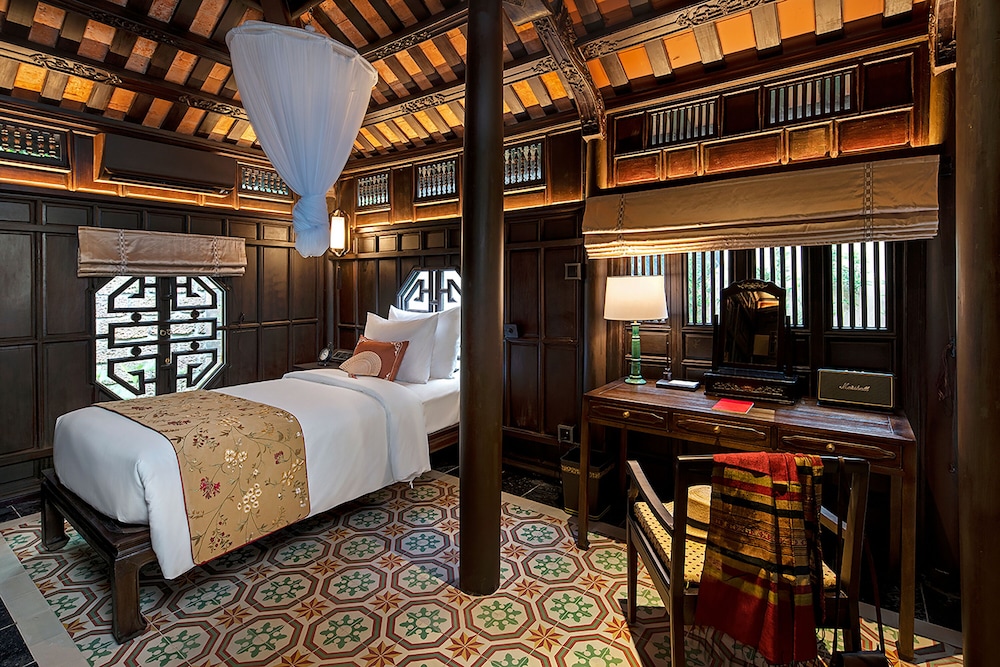 Ancient Hue Garden Houses 23/50