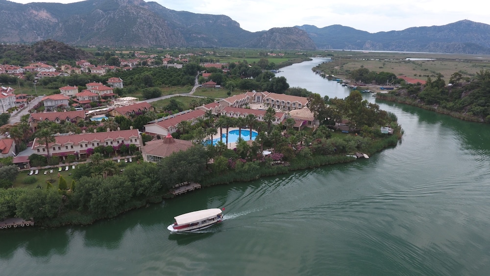 Dalyan Resort 33/50