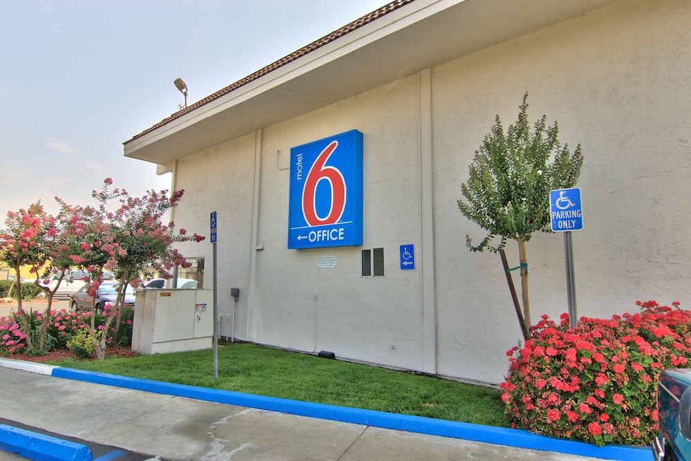 Motel6 Sacramento, CA - Old Sacramento North in SACRAMENTO - CA