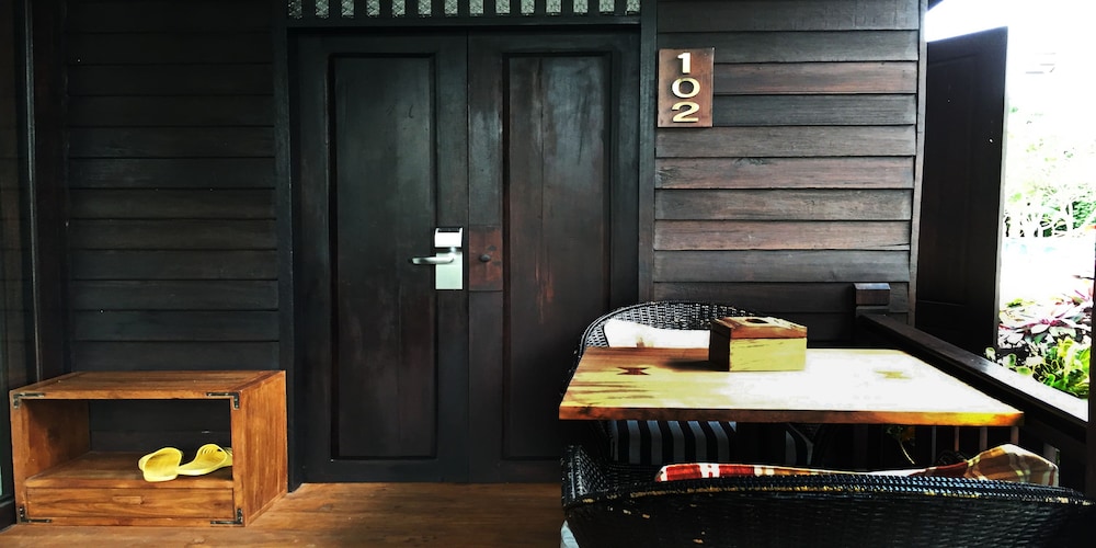 BAAN SAEN FANG 22/50