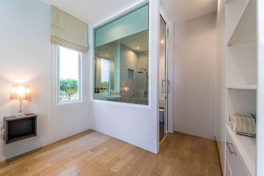 Phu Montra Villa With Ocean View A4 50/50