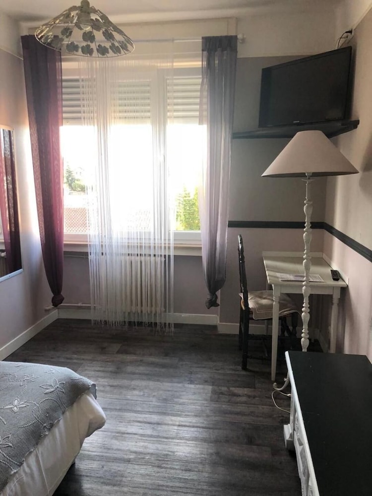 Hotel du Centre 37/50