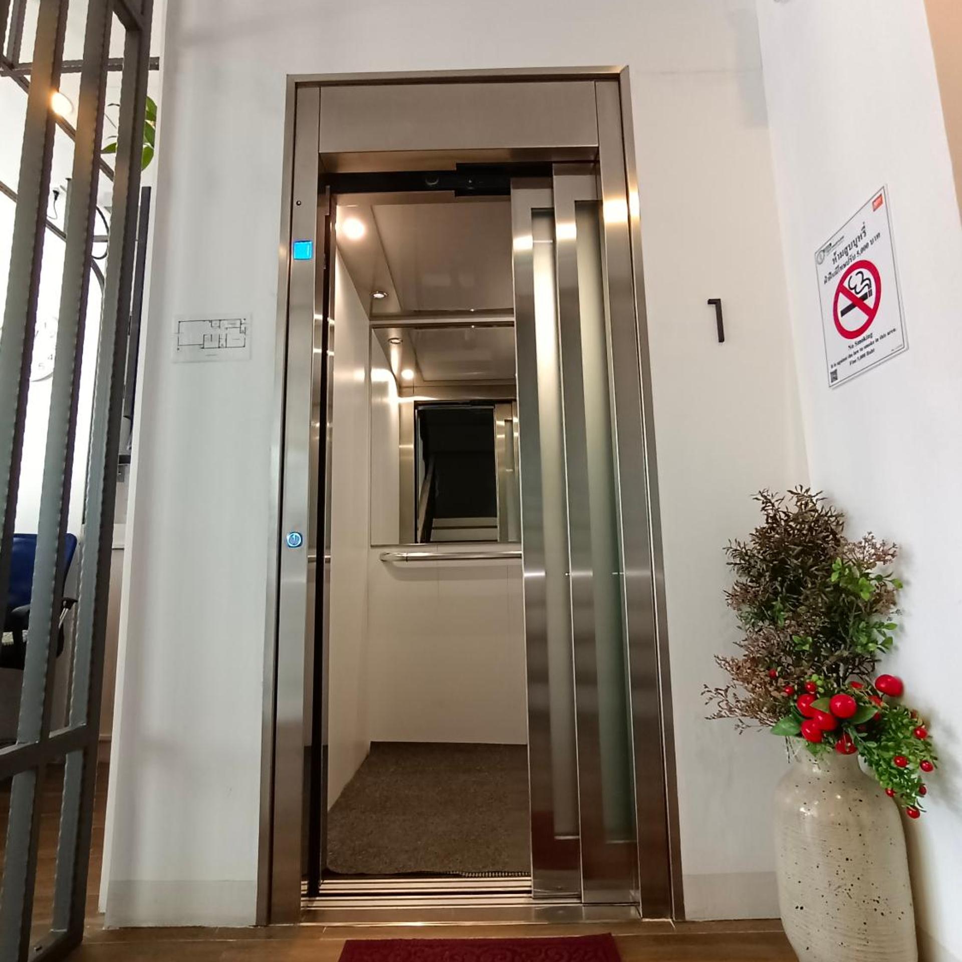 Viva La Vida Hotel 27/37