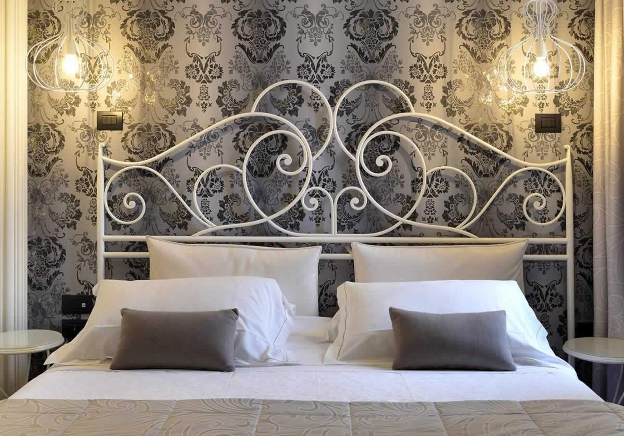 Room, Single