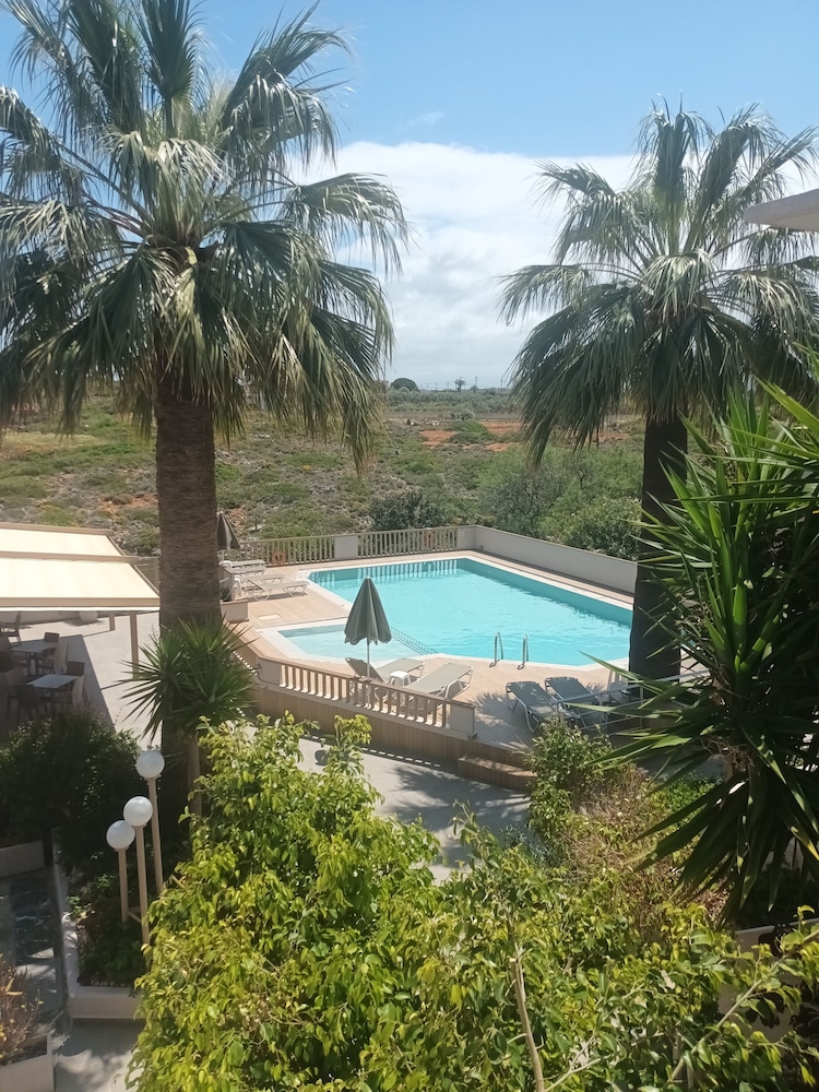 Cathrin Suites 22/39