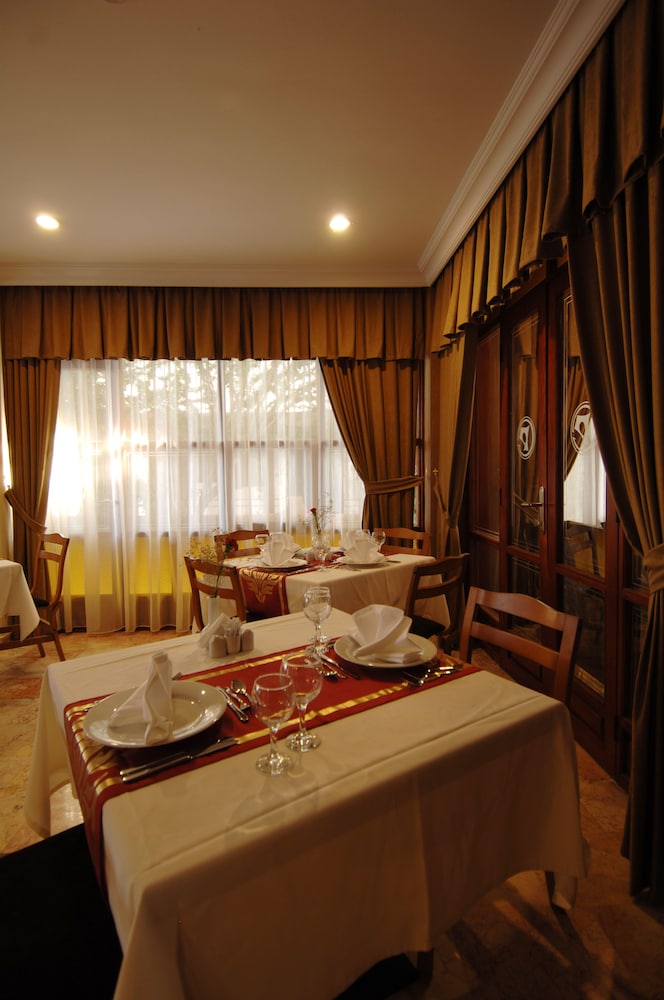 Sherwood Premio Hotel 26/50