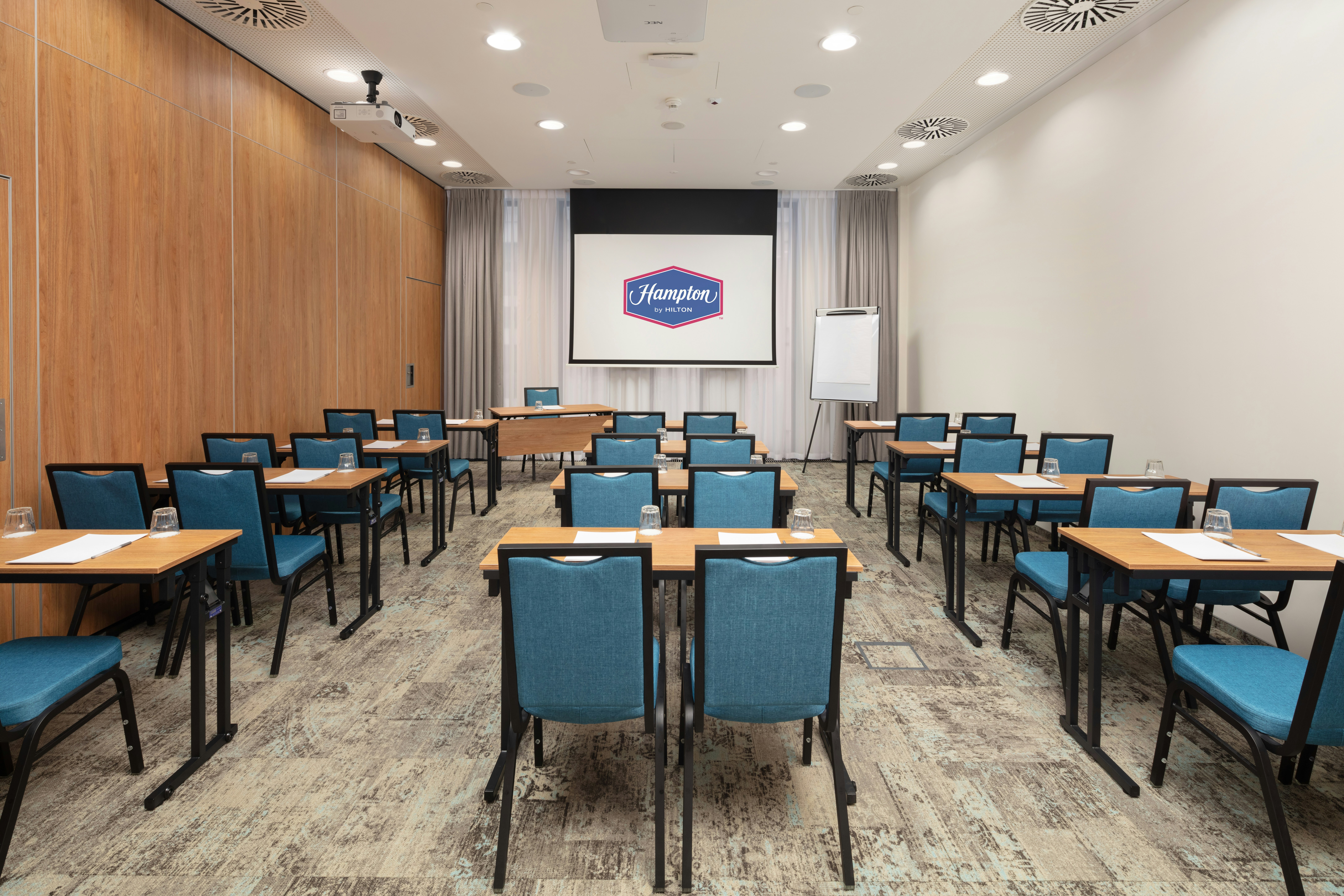 Hampton by Hilton Lodz City Center 33/40