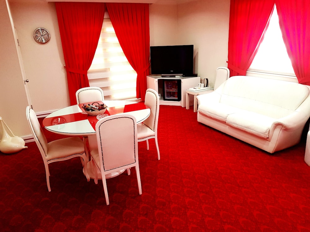Business Park Otel 16/67