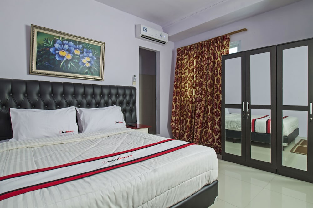 Reddoorz Plus At Guntur Raya Setiabudi 3/22